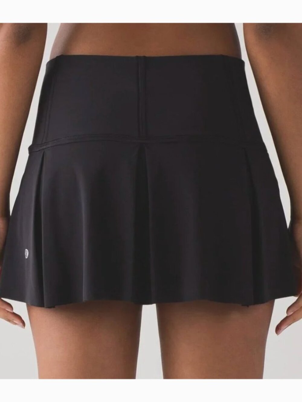 Lululemon Lost In Pace Skirt Black Size 6 | Preppy Athletic